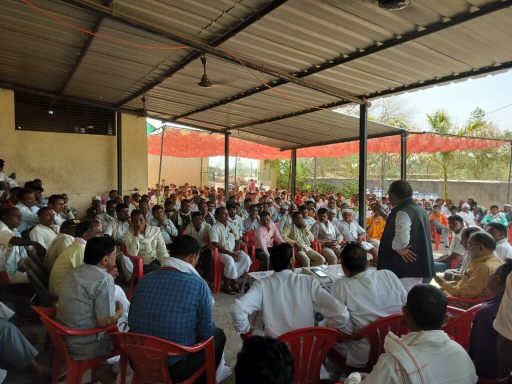 बूथ के हर मतदाता की जानकारी हो, फर्जी मतदान न हो: प्रकाश रांका. जिला कांग्रेस कमेटी की बैठक संपन्न 2 बूथ के हर मतदाता की जानकारी हो, फर्जी मतदान न हो: प्रकाश रांका. जिला कांग्रेस कमेटी की बैठक संपन्न | New India Times