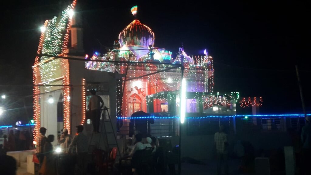 बाबा फतेह शहीद शाह की दरगाह पर उर्स में मची धूम, मांगी गई अमन चैन की दुआ | New India Times