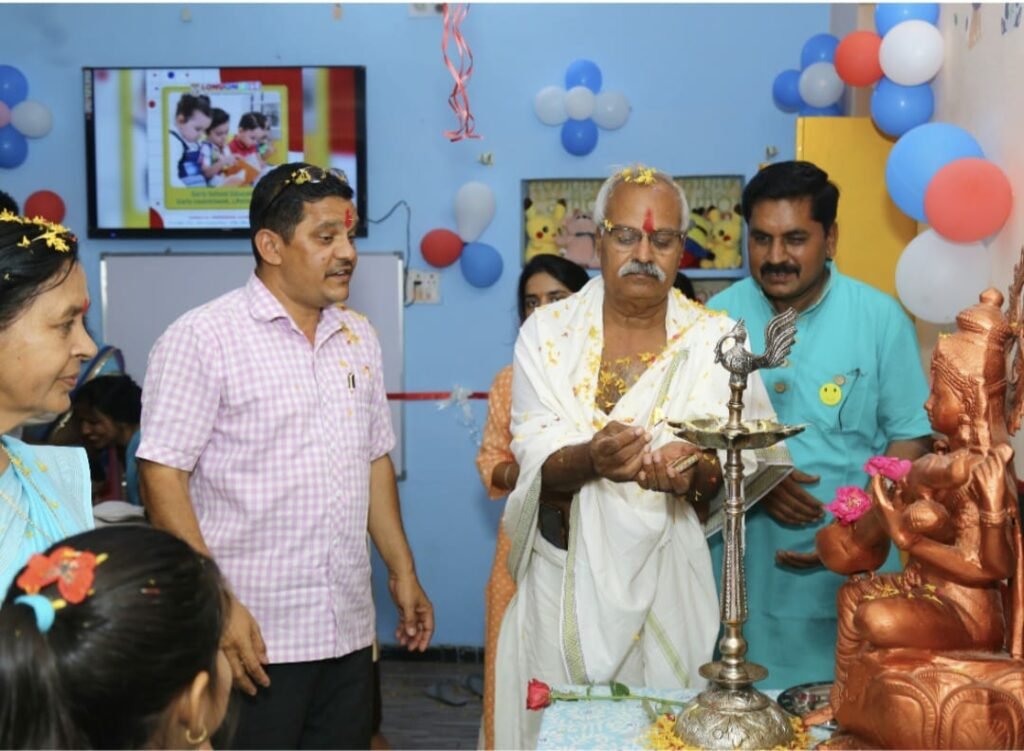 लंदन किड्स प्ले स्कूल का हुआ श्री गणेश, सभी सुविधाओं से लैस है झाबुआ जिले का यह अनोखा स्कूल | New India Times