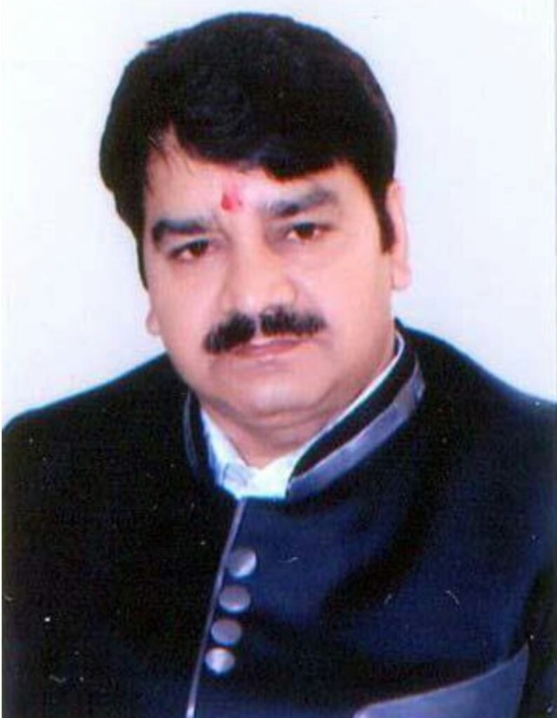 30 मई को आयोजित होने वाले पत्रकारिता दिवस समारोह का निरंजनी अखाडा के पीठाधीश्वर स्वामी कैलाशानंद गिरि जी महाराज तथा वरिष्ठ पत्रकार राम बहादुर द्वारा किया जाएगा शुभारंभ 2 30 मई को आयोजित होने वाले पत्रकारिता दिवस समारोह का निरंजनी अखाडा के पीठाधीश्वर स्वामी कैलाशानंद गिरि जी महाराज तथा वरिष्ठ पत्रकार राम बहादुर द्वारा किया जाएगा शुभारंभ | New India Times