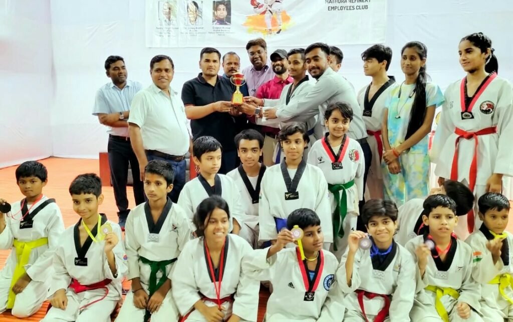 37वीं जिला ताइक्वांडो प्रतियोगिता में बच्चों ने दिखाई अपनी प्रतिभा, अब चयनित खिलाड़ी लखनऊ में आयोजित होने वाले राज्य स्तरीय प्रतियोगिता में करेंगे प्रतिभाग | New India Times