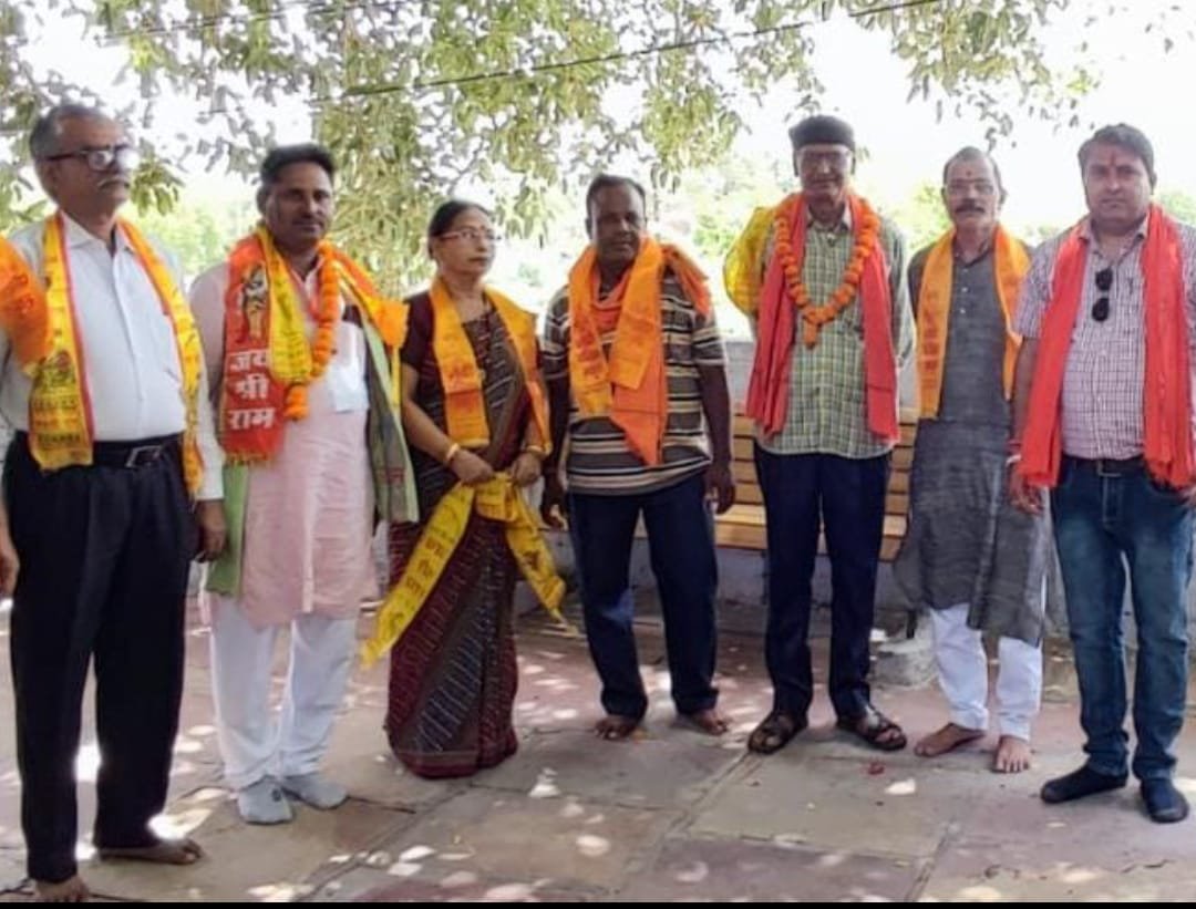 परिषद शिक्षा वर्ग प्रशिक्षण पूर्ण कर लौटे कार्यकर्ताओं का विश्व हिंदू परिषद द्वारा किया गया स्वागत | New India Times