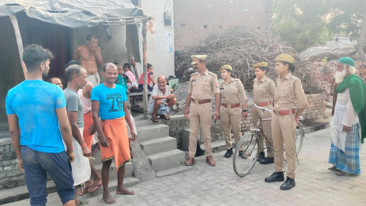 मार्निंग वॉक पर निकले लोगों को पुलिस ने किया 'गुड मॉर्निंग', अभियान चला कर लोगों को कराया सुरक्षा का एहसास | New India Times