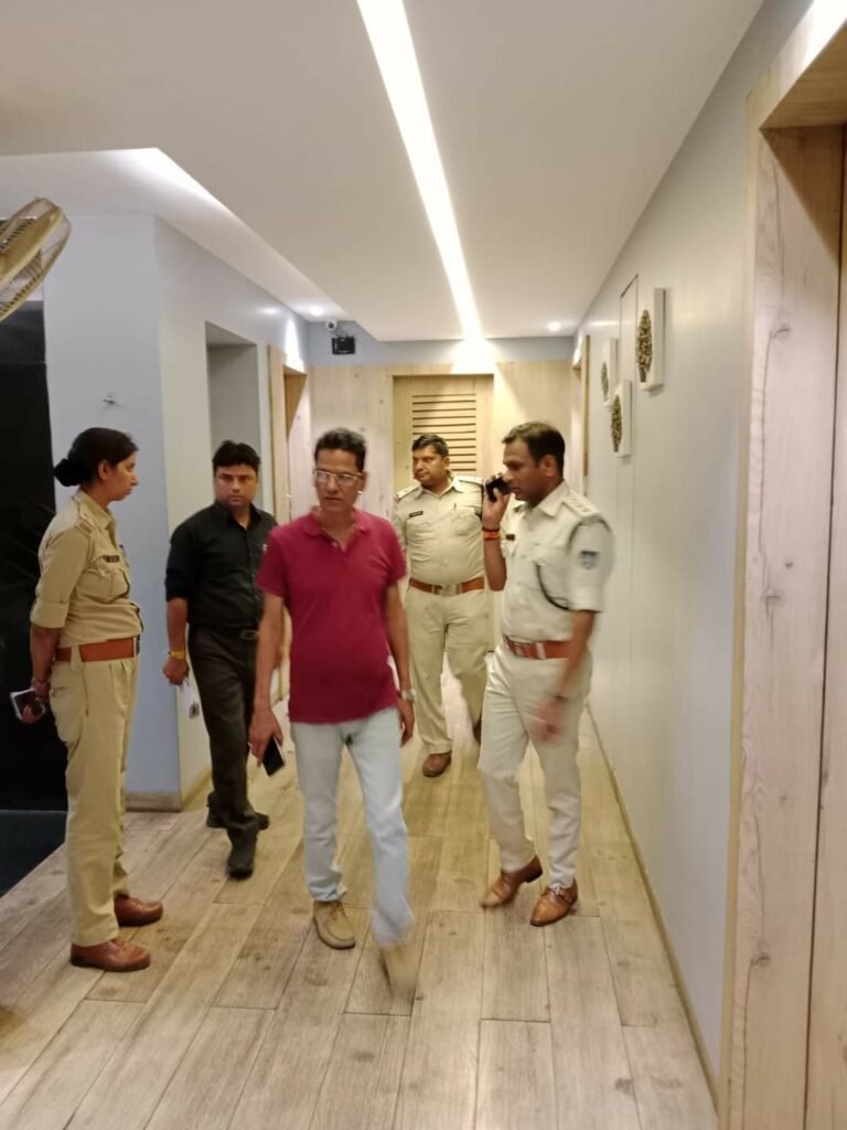 भोपाल में कई हुक्का बार संचालकों के खिलाफ़ हुआ एफआईआर दर्ज | New India Times