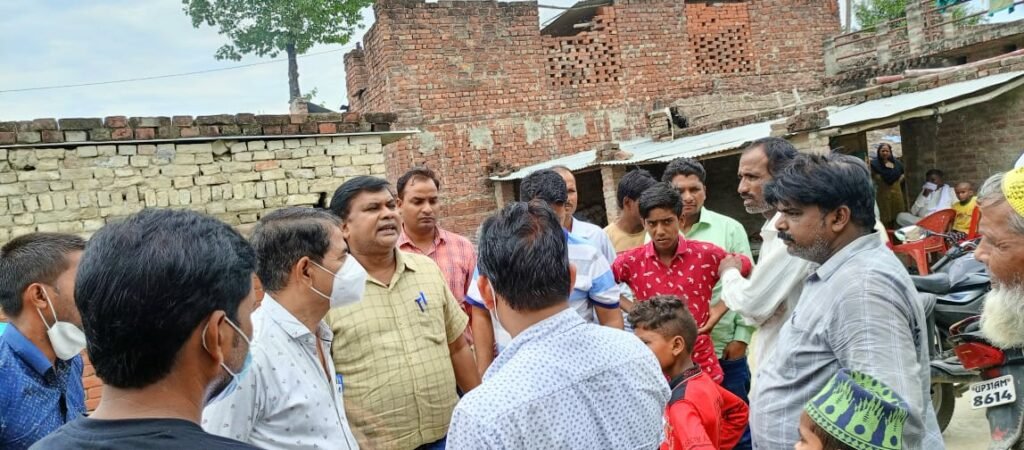 स्वास्थ्य टीम को गांव में मिले चिकन पॉक्स के 16 मरीज, दवाएं की गई वितरित | New India Times