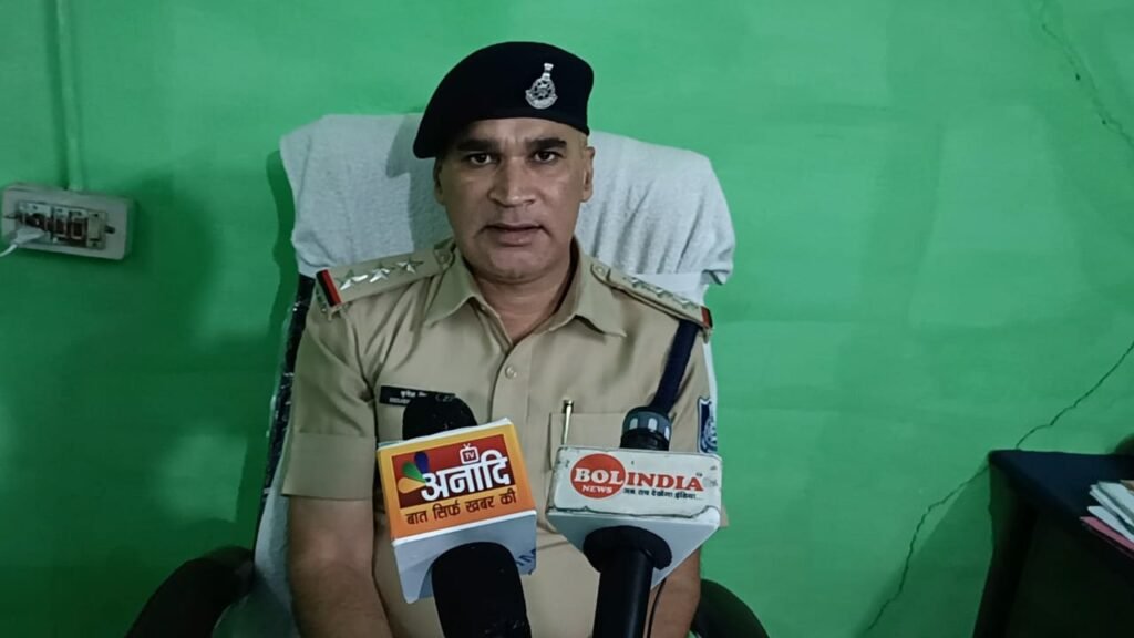 उत्साह पूर्वक ईद उल अजहा का त्योहार मनाए जाने के लिए थाने में बैठकर बनाई गई रणनीति, बारिश होने पर ईदगाह के बजाए मस्जिदों में अदा की जाएगी विशेष नमाज 2 उत्साह पूर्वक ईद उल अजहा का त्योहार मनाए जाने के लिए थाने में बैठकर बनाई गई रणनीति, बारिश होने पर ईदगाह के बजाए मस्जिदों में अदा की जाएगी विशेष नमाज | New India Times