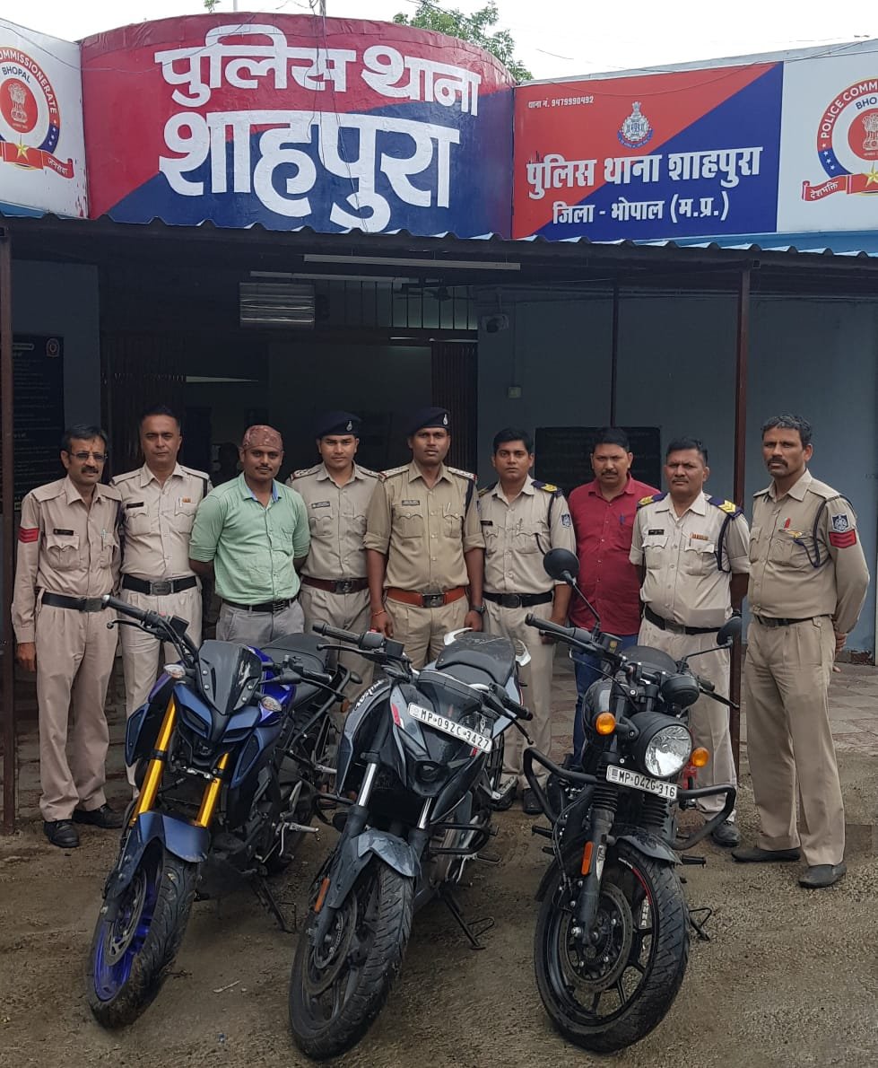 थना शाहपुरा पुलिस ने शातिर वाहन चोर को गिरफ्तार कर उनके कब्जे से 3 मंहगी स्पोर्टस बाइक की बरामद | New India Times