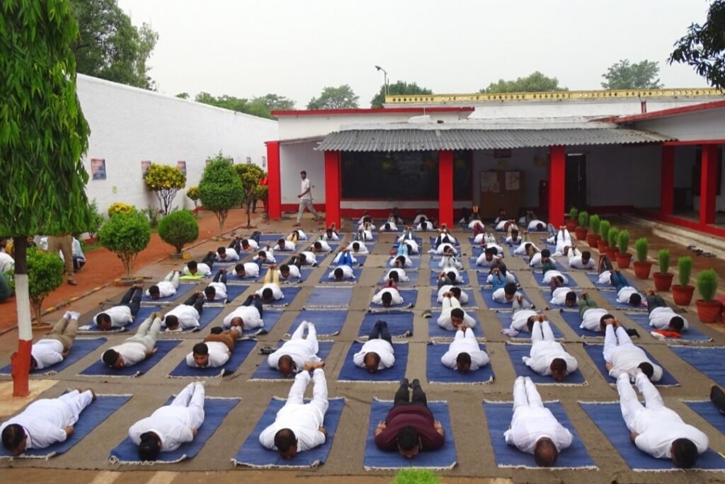 जन सांस्कृतिक एवं सामाजिक विकास संस्थान की ओर से जिला कारागार में 12 दिवसीय योग शिविर का किया गया आयोजन | New India Times