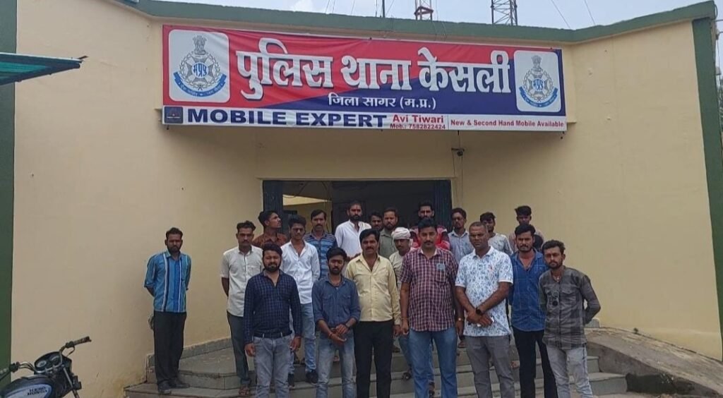 हरिश्चन्द्र उर्फ गुड्डू अमोंदा नामक व्यक्ति द्वारा क्षत्रीय समाज के श्रेष्ठ जनों पर अभद्र अपमान जनक टिप्पणी करने को लेकर केसली थाना प्रभारी को सौंपा गया ज्ञापन | New India Times