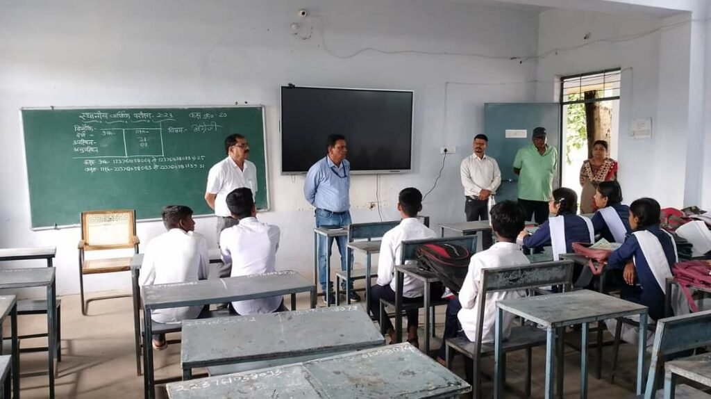जनजातीय कार्य विभाग के सहायक संचालक शिक्षा ने किया जिले के विकासखंड जुन्नारदेव की शालाओं का आकस्मिक निरीक्षण 2 जनजातीय कार्य विभाग के सहायक संचालक शिक्षा ने किया जिले के विकासखंड जुन्नारदेव की शालाओं का आकस्मिक निरीक्षण | New India Times