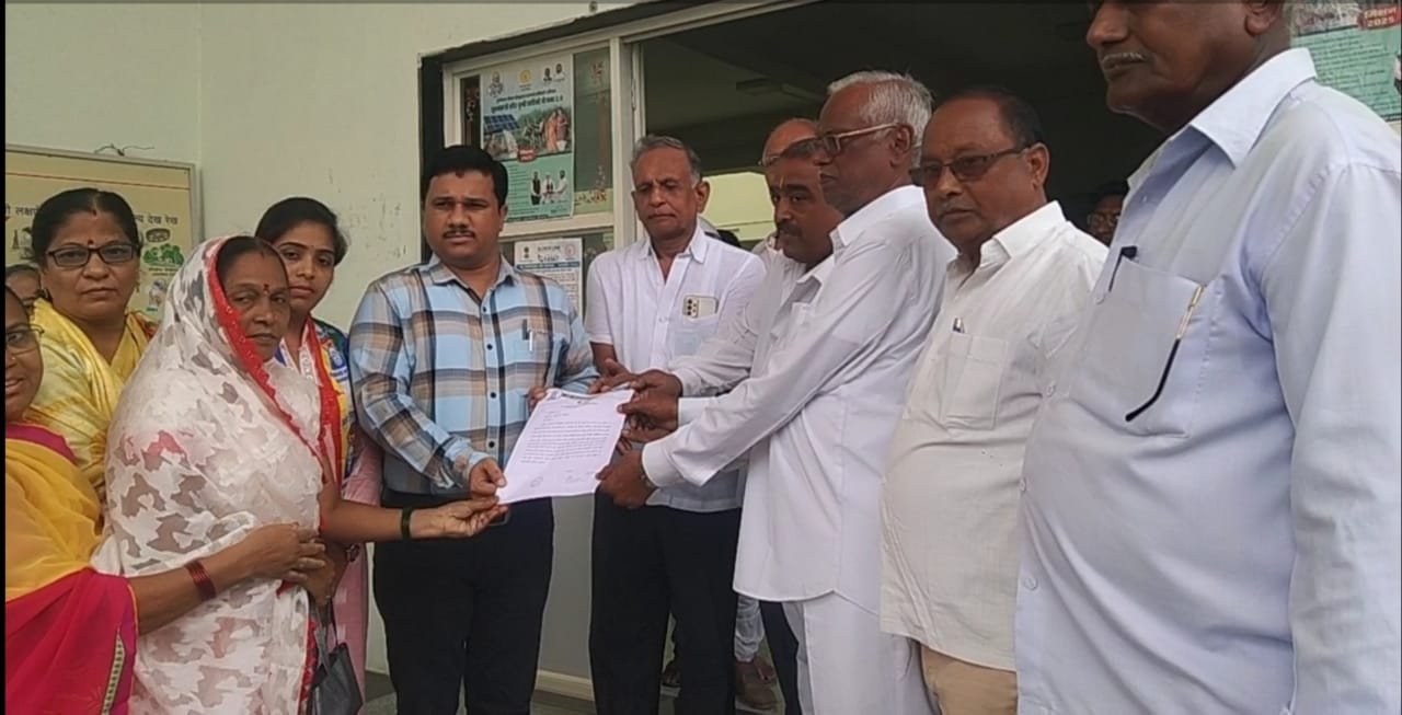 मुनि श्री की हत्या को लेकर महाराष्ट्र में विरोध प्रदर्शन तेज़, आक्रोशित दिगंबर जैन समाज ने निकाला मोर्चा | New India Times