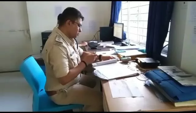 नवजात शिशु का शव नाले में मिलने के मामले में पुलिस ने डीएनए के आधार पर आरोपी को गिरफ्तार कर नाबालिग़ लड़की से दुष्कर्म का मामला किया दर्ज | New India Times