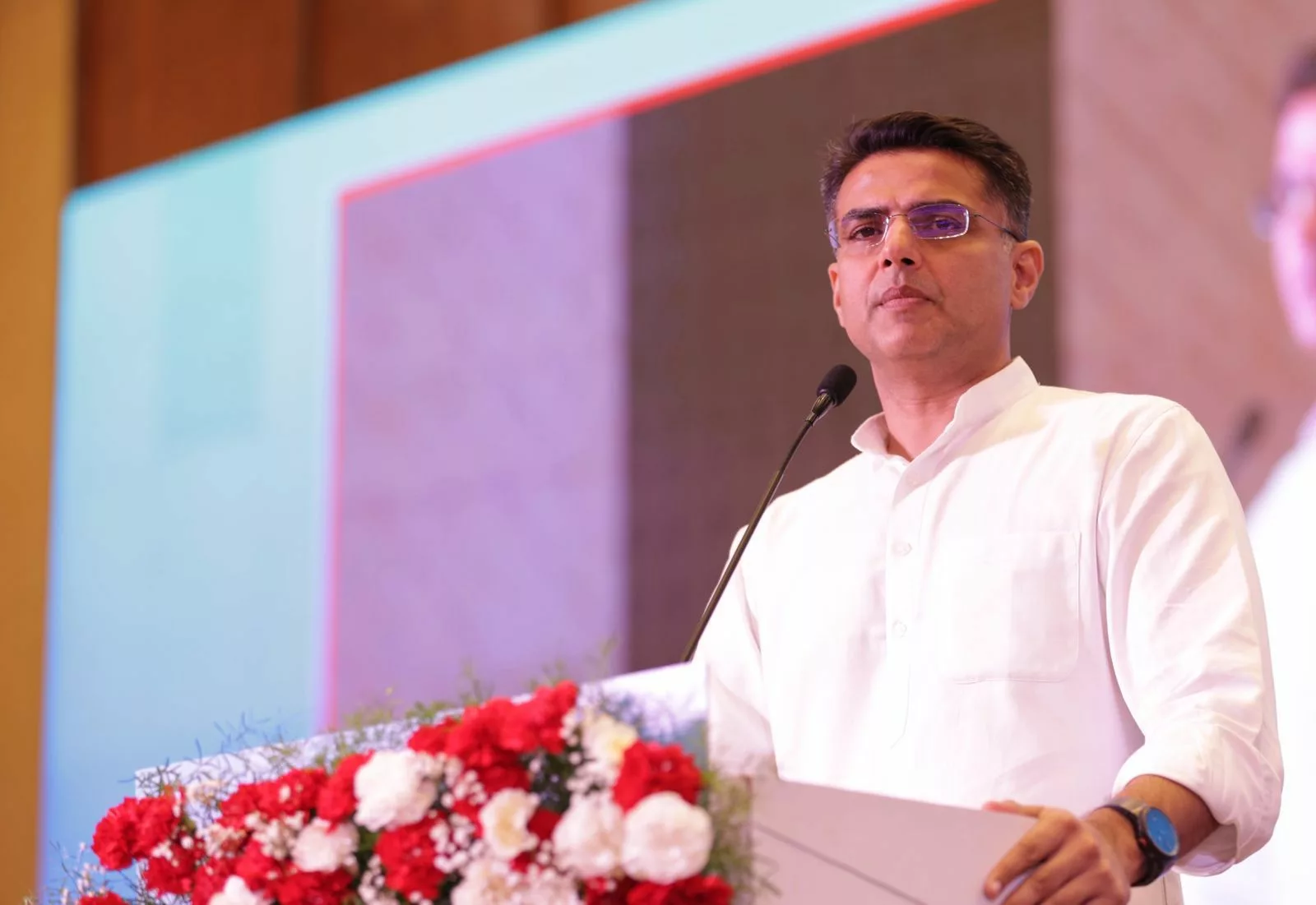 बेंगलुरु में चल रहे युवा कांग्रेस के राष्ट्रीय अधिवेशन में भारत को बेहतर बनाने एवं भ्रष्टाचारियों से मुक्त कराने का लिया गया संकल्प | New India Times