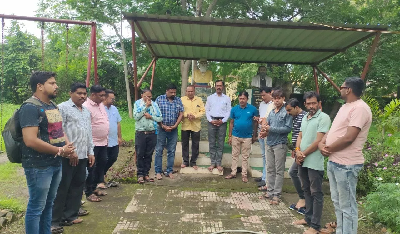 झाबुआ के वरिष्ठ पत्रकार नोमान खान अपने सरल व्यक्तित्व के कारण सदैव याद किये जायेंगे | New India Times