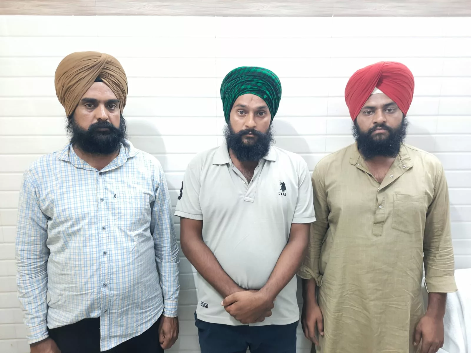 तीन तस्करों को एसटीएफ बरेली व थाना तिलहर पुलिस ने किया गिरफ्तार | New India Times