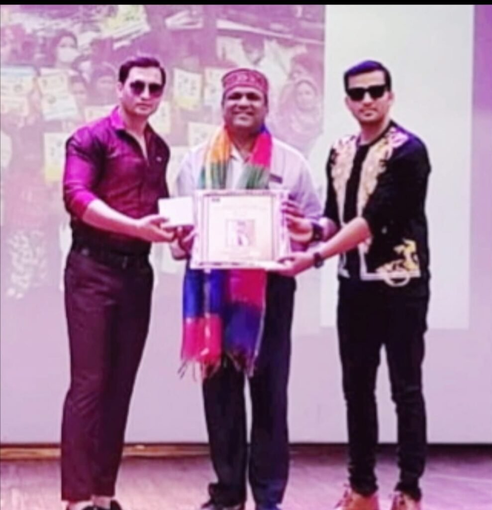 शेड़स ऑफ इंड़िया मैगजीन के 8वें संस्करण का हुआ भव्य विमोचन | New India Times