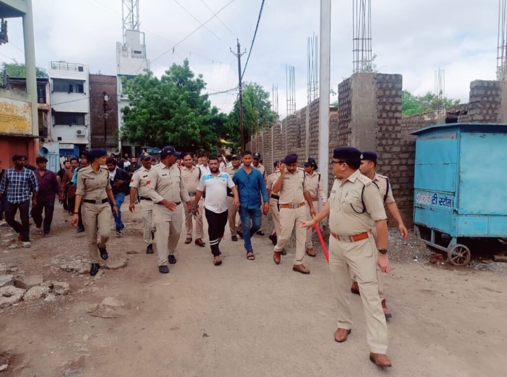 बुरहानपुर के लालबाग में हुई हत्या के मुख्य आरोपी अमर सारवान को लालबाग पुलिस ने 72 घंटे के अंदर किया गिरफ्तार, अब एनएसए के तहत की जा रही है कार्यवाही | New India Times