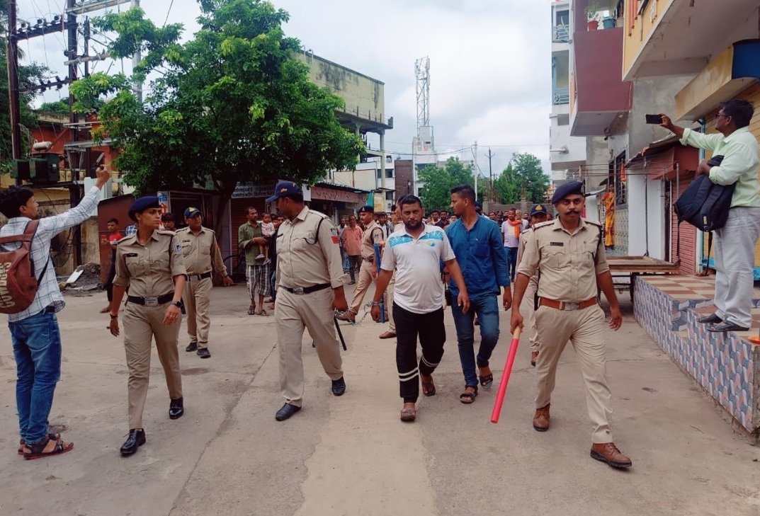 बुरहानपुर के लालबाग में हुई हत्या के मुख्य आरोपी अमर सारवान को लालबाग पुलिस ने 72 घंटे के अंदर किया गिरफ्तार, अब एनएसए के तहत की जा रही है कार्यवाही | New India Times