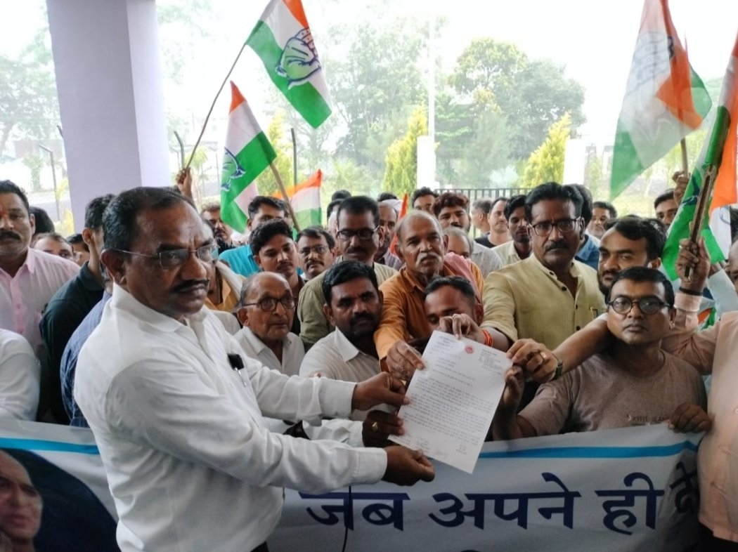 जैन मुनि की निर्मम हत्या की सीबीआई जांच की मांग एवं गढ़ाकोटा में एक वृद्ध महिला के साथ हुई दुष्कर्म की घटना को लेकर राष्ट्रपति के नाम सौंपा गया ज्ञापन | New India Times