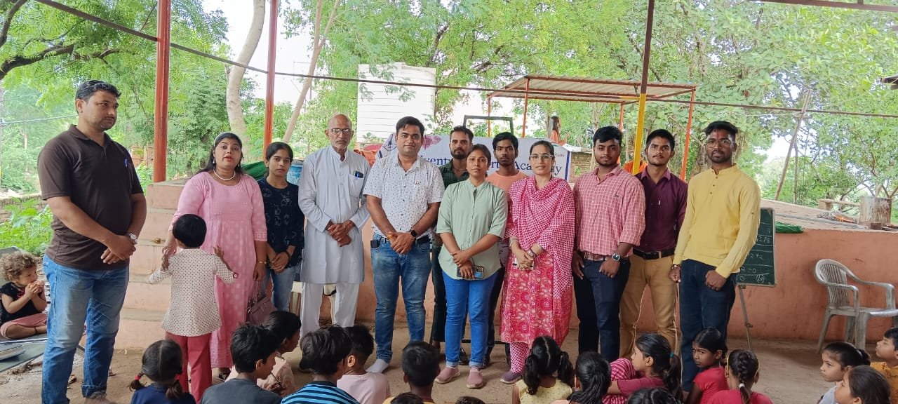 वृक्षारोपण और जनरल नॉलेज प्रतियोगिता का हुआ आयोजन | New India Times