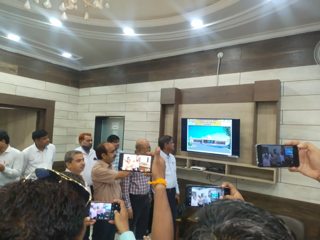 अमृत भारत तहत आगरा एवं मथुरा रेलवे स्टेशनों का होगा पुनर्विकास  | New India Times