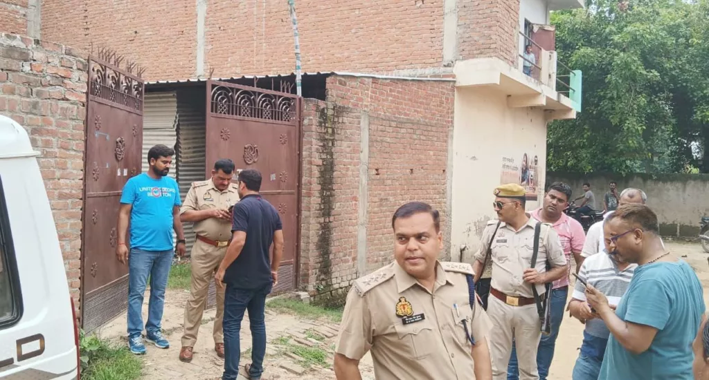 नकली ताजा चाय पत्ती व गगन गुटखा बनाने की फैक्ट्री का हुआ भंडाफोड़, एसओजी थाना चौक कोतवाली व खाद निरीक्षक टीम ने मारा छापा 2 नकली ताजा चाय पत्ती व गगन गुटखा बनाने की फैक्ट्री का हुआ भंडाफोड़, एसओजी थाना चौक कोतवाली व खाद निरीक्षक टीम ने मारा छापा | New India Times