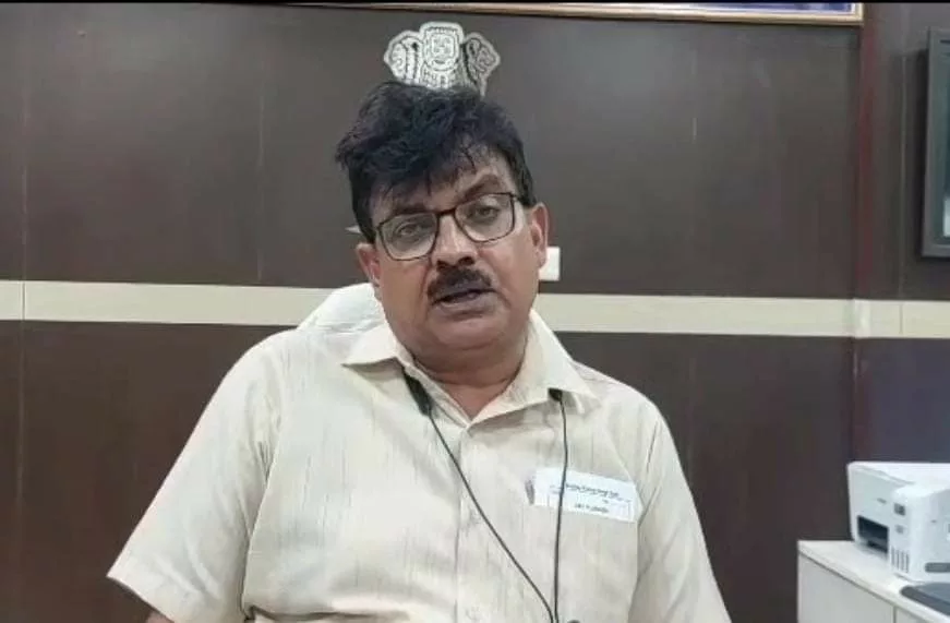 अंकुर कार्यक्रम के तहत 13 से 15 अगस्त तक पूरे जिले में चलेगा पौधारोपण का महा अभियान, कलेक्टर ने सभी की भागीदारी से वृहद स्तर पर वृक्षारोपण कराने के दिए निर्देश 2 अंकुर कार्यक्रम के तहत 13 से 15 अगस्त तक पूरे जिले में चलेगा पौधारोपण का महा अभियान, कलेक्टर ने सभी की भागीदारी से वृहद स्तर पर वृक्षारोपण कराने के दिए निर्देश | New India Times