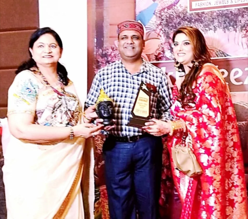 रोहिणी में हुआ राखी तीज बाजार का भव्य आयोजन | New India Times