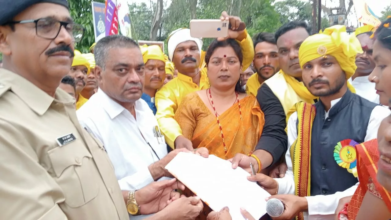 विश्व आदिवासी दिवस पर हर क्षेत्र से दमुआ में जुटा सर्व आदिवासी समाज | New India Times