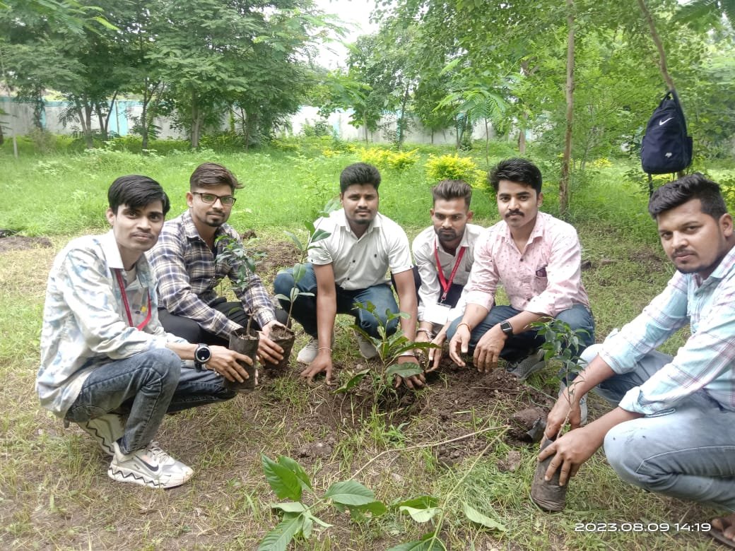 मेरी माटी मेरा देश कार्यक्रम के तहत हुआ पौधारोपण | New India Times