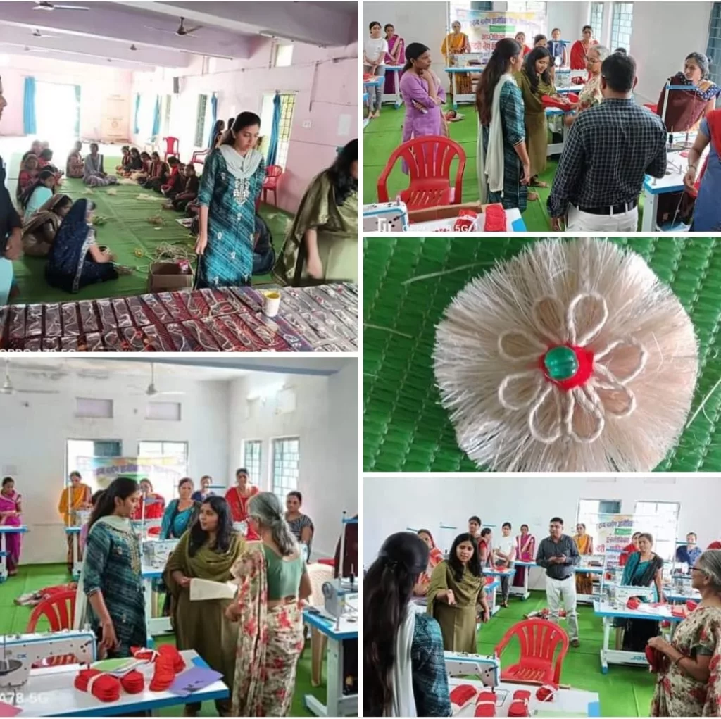 कलेक्टर बुरहानपुर के नेतृत्व में ज़िले की महिलाओं को ट्रेनिंग देकर बनाया जा रहा है आत्मनिर्भर 2 कलेक्टर बुरहानपुर के नेतृत्व में ज़िले की महिलाओं को ट्रेनिंग देकर बनाया जा रहा है आत्मनिर्भर | New India Times