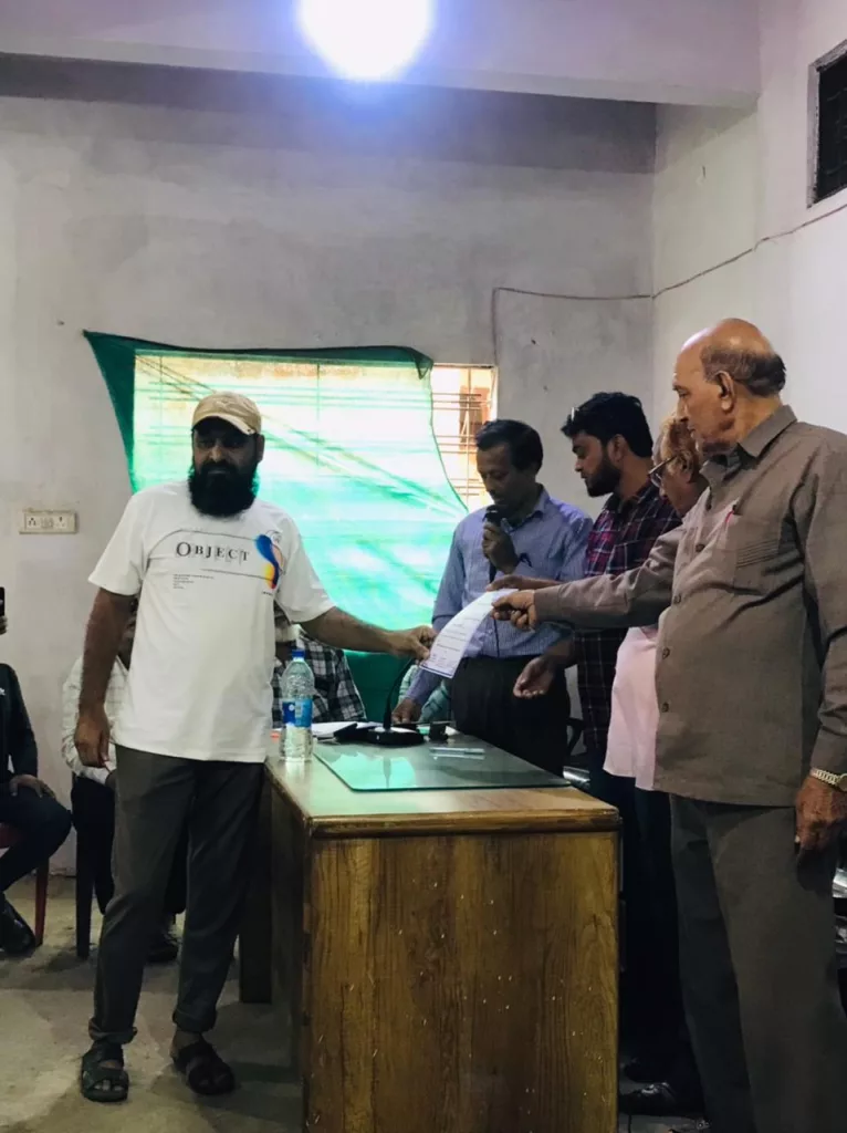 संगठन की मजबूती के लिए सदस्यों को सौंपी गई जिम्मेदारी 2 संगठन की मजबूती के लिए सदस्यों को सौंपी गई जिम्मेदारी | New India Times