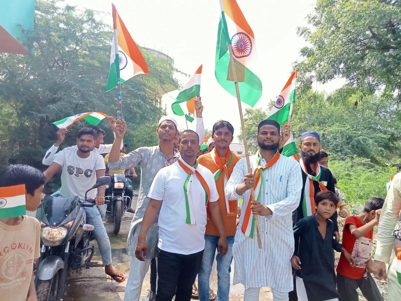 खादिम ए मिल्लत संस्था द्वारा रूनकता में निकाली गई तिरंगा यात्रा | New India Times