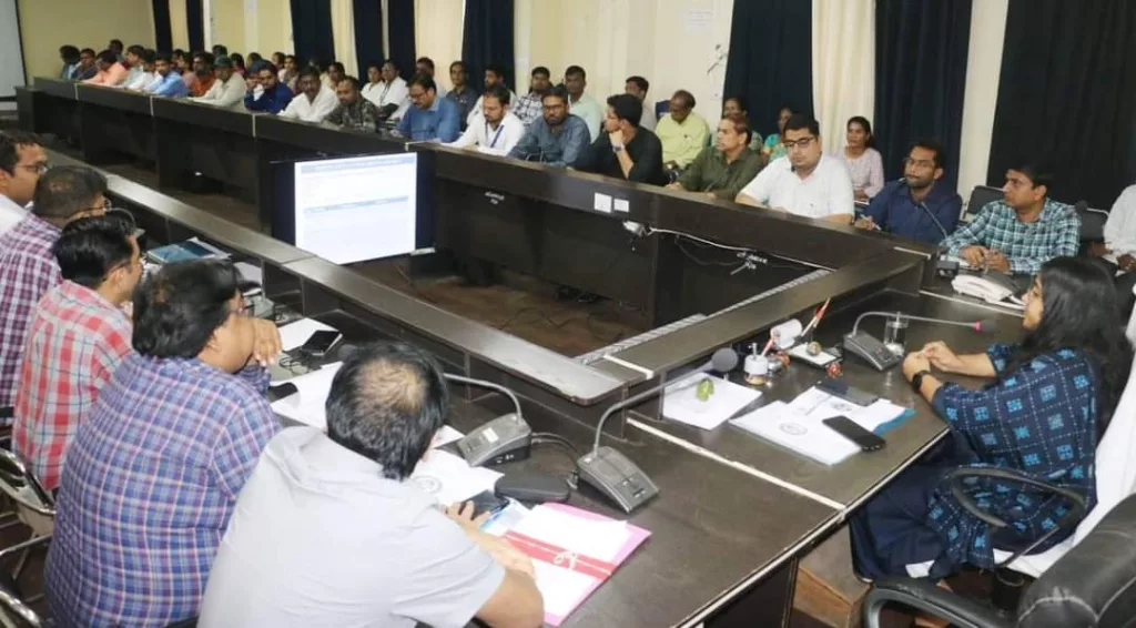 बुरहानपुर कलेक्टर की अध्यक्षता में स्वास्थ्य समिति की विभागीय समीक्षा बैठक हुई संपन्न 2 बुरहानपुर कलेक्टर की अध्यक्षता में स्वास्थ्य समिति की विभागीय समीक्षा बैठक हुई संपन्न | New India Times