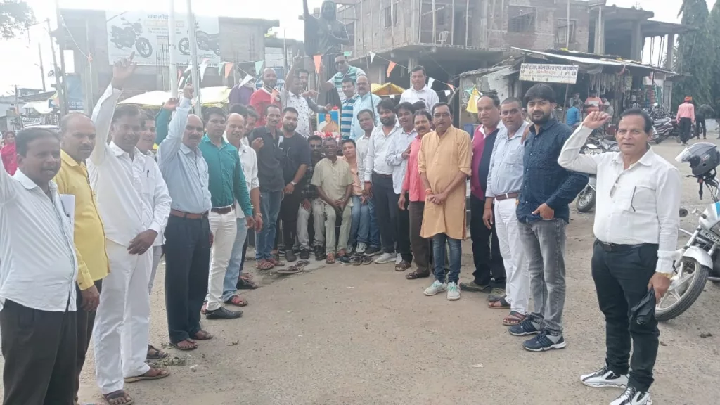 स्वर्गीय राजीव गांधी की जयंती पर कांग्रेसियों ने अर्पित किए श्रद्धा सुमन 2 स्वर्गीय राजीव गांधी की जयंती पर कांग्रेसियों ने अर्पित किए श्रद्धा सुमन | New India Times