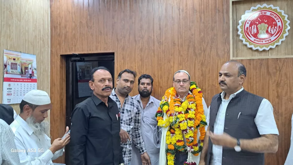 जामा मस्ज़िद कमेटी म. प्र.वक्फ बोर्ड से पंजीकृत, सौंपी गई मस्ज़िद की ज़िम्मेदारी, समाज को लेकर चलना होगा प्रयास | New India Times