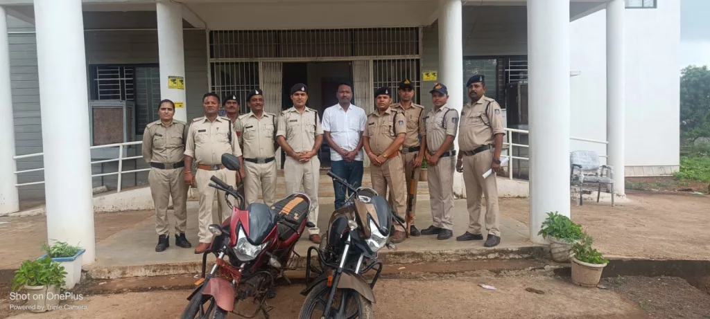 पन्ना पुलिस द्वारा पुरैना सुंगहरा जंगल में हत्या की वारदात को अंजाम देने वाले 4 आरोपियों को किया गया गिरफ़्तार | New India Times