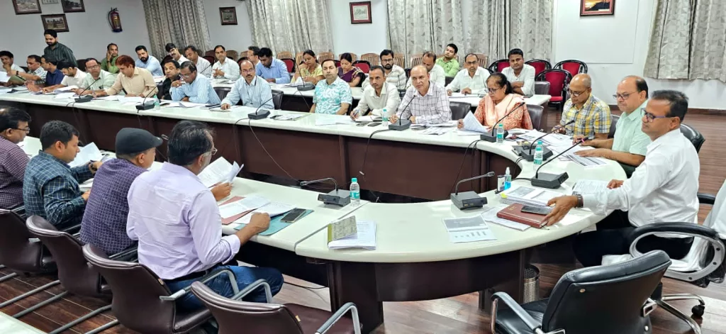 जिलाधिकारी श्री रविन्द्र कुमार की अध्यक्षता में जिला स्वास्थ्य समिति (डीएचएस) की बैठक हुई संपन्न 2 जिलाधिकारी श्री रविन्द्र कुमार की अध्यक्षता में जिला स्वास्थ्य समिति (डीएचएस) की बैठक हुई संपन्न | New India Times