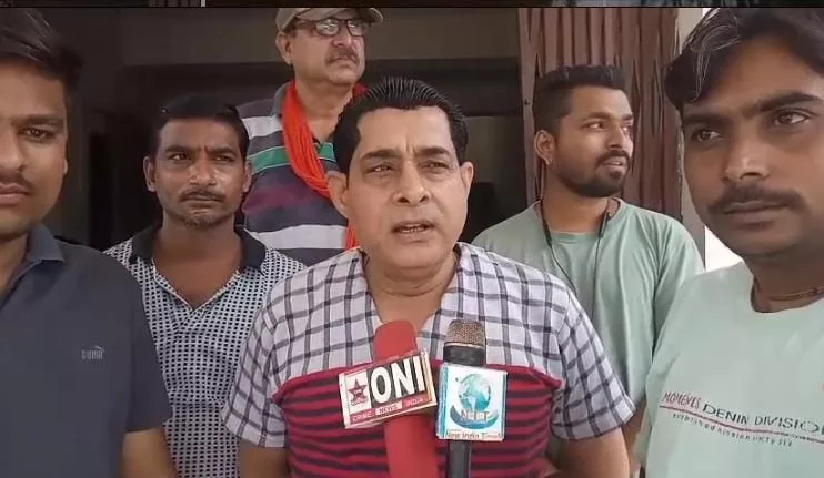 बालाजी मंदिर में चोरी, छत्र मुकुट सहित अन्य सामान ले उड़े चोर | New India Times