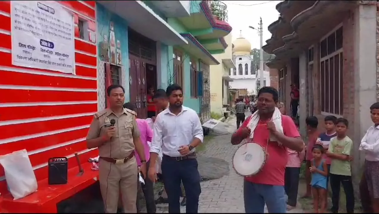 डीएम के निर्देश पर अवैध शराब के कारोबार से अर्जित की गई संपत्ति कुर्क | New India Times