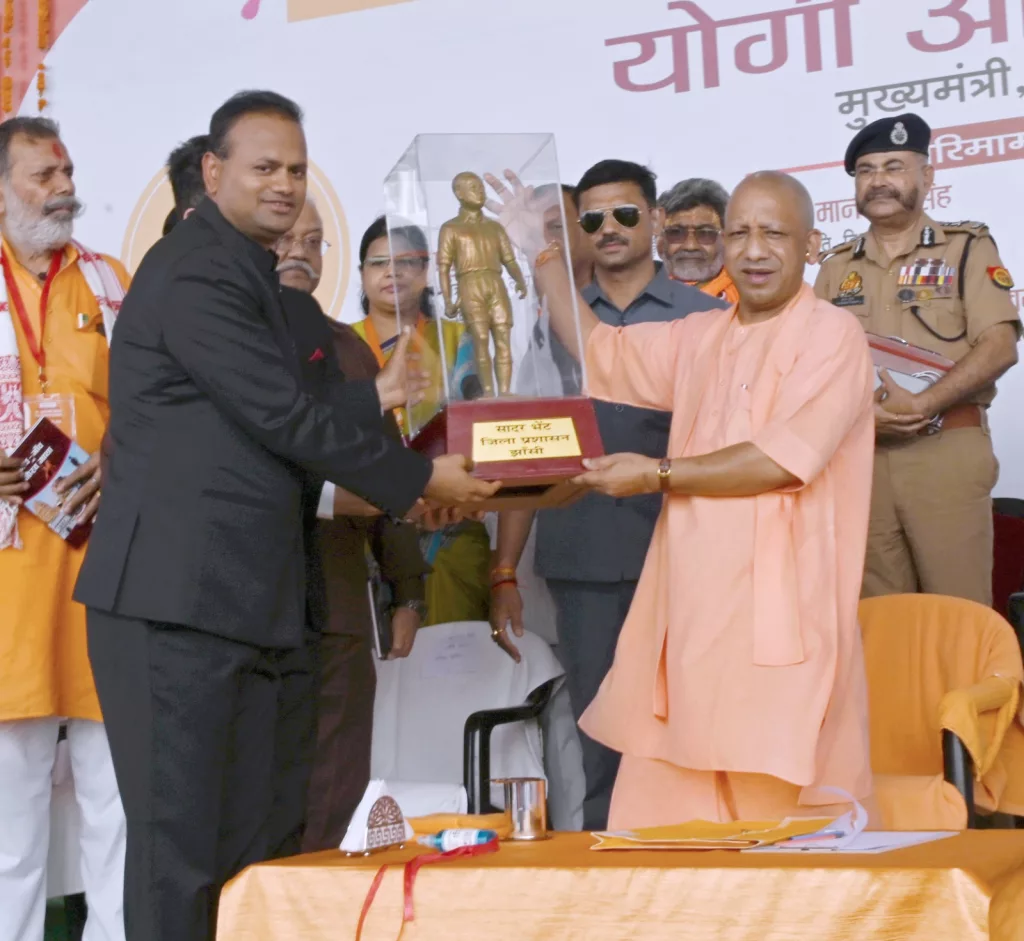 माननीय मुख्यमंत्री जी ने शिक्षा भवन में आधुनिक लाइब्रेरी, रानी लक्ष्मीबाई पार्क में हॉकी म्यूजियम का उद्घाटन एवं मेजर ध्यानचंद की 25 फीट ऊंची मूर्ति का किया अनावरण | New India Times