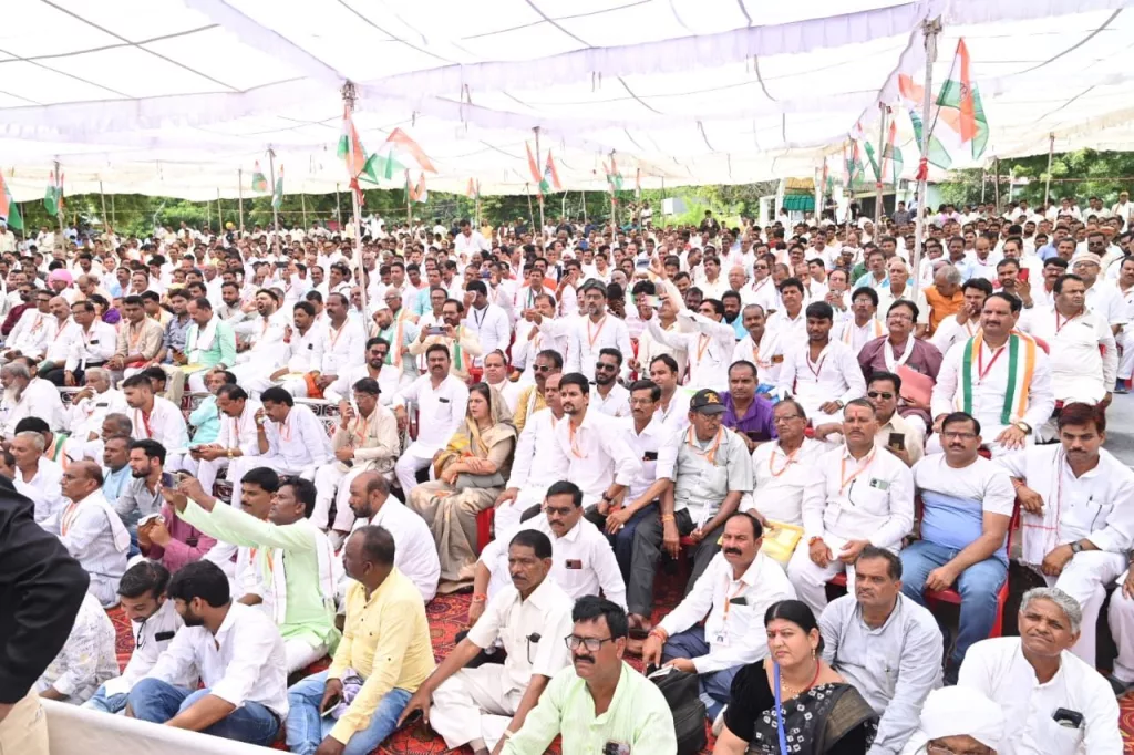 भाजपा वोटर लिस्ट की राजनीति करेगी इससे आपको सावधान रहना है: कमलनाथ. ब्लाक कांग्रेस अध्यक्षों के सम्मेलन को पूर्व मुख्यमंत्री कमलनाथ, सुरजेवाला सहित वरिष्ठ नेताओं ने किया संबोधित 3 भाजपा वोटर लिस्ट की राजनीति करेगी इससे आपको सावधान रहना है: कमलनाथ. ब्लाक कांग्रेस अध्यक्षों के सम्मेलन को पूर्व मुख्यमंत्री कमलनाथ, सुरजेवाला सहित वरिष्ठ नेताओं ने किया संबोधित | New India Times