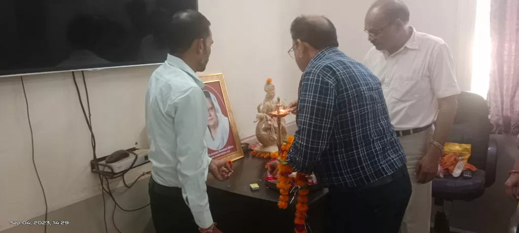 उन्नत खेती किसानी के लिये किसानों को मार्ग दर्शन - कृषक संगोष्ठी का हुआ आयोजन 2 उन्नत खेती किसानी के लिये किसानों को मार्ग दर्शन - कृषक संगोष्ठी का हुआ आयोजन | New India Times