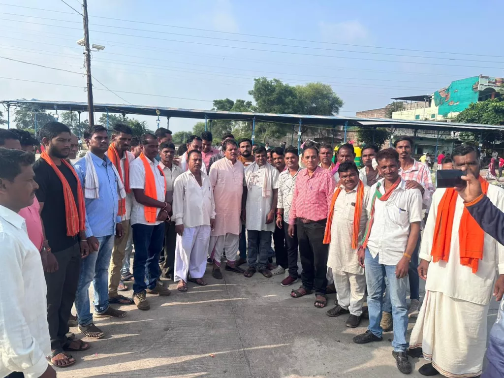 अजजा के प्रदेश अध्यक्ष की पहल लाई रंग, थांदला सब्जी मंडी का हुआ स्थानांतरण 2 अजजा के प्रदेश अध्यक्ष की पहल लाई रंग, थांदला सब्जी मंडी का हुआ स्थानांतरण | New India Times