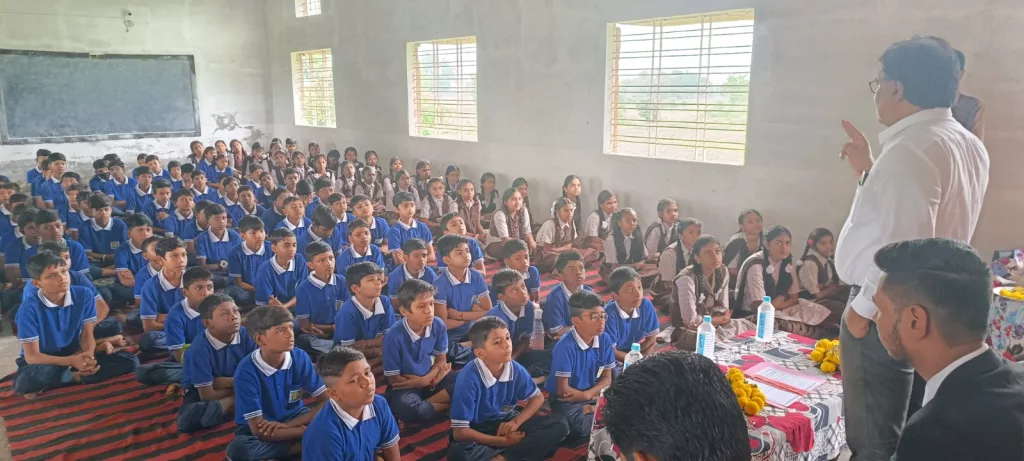 अपने ऊपर हुए अपराध को कभी नहीं छुपाना चाहिए नहीं तो अपराधियों के हौसले और बुलंद होते हैं: श्री रघुवंशी | New India Times