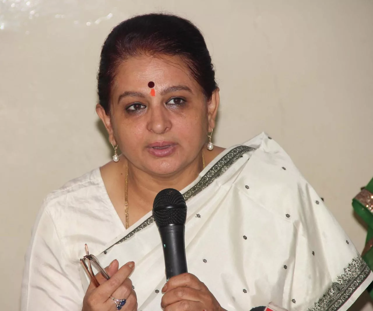 कृषि एवं उद्यानिकी के क्षेत्र में पूर्व कैबिनेट मंत्री श्रीमती अर्चना चिटनिस दीदी के प्रयासों से कृषि उत्पादन हुआ दुगुना | New India Times