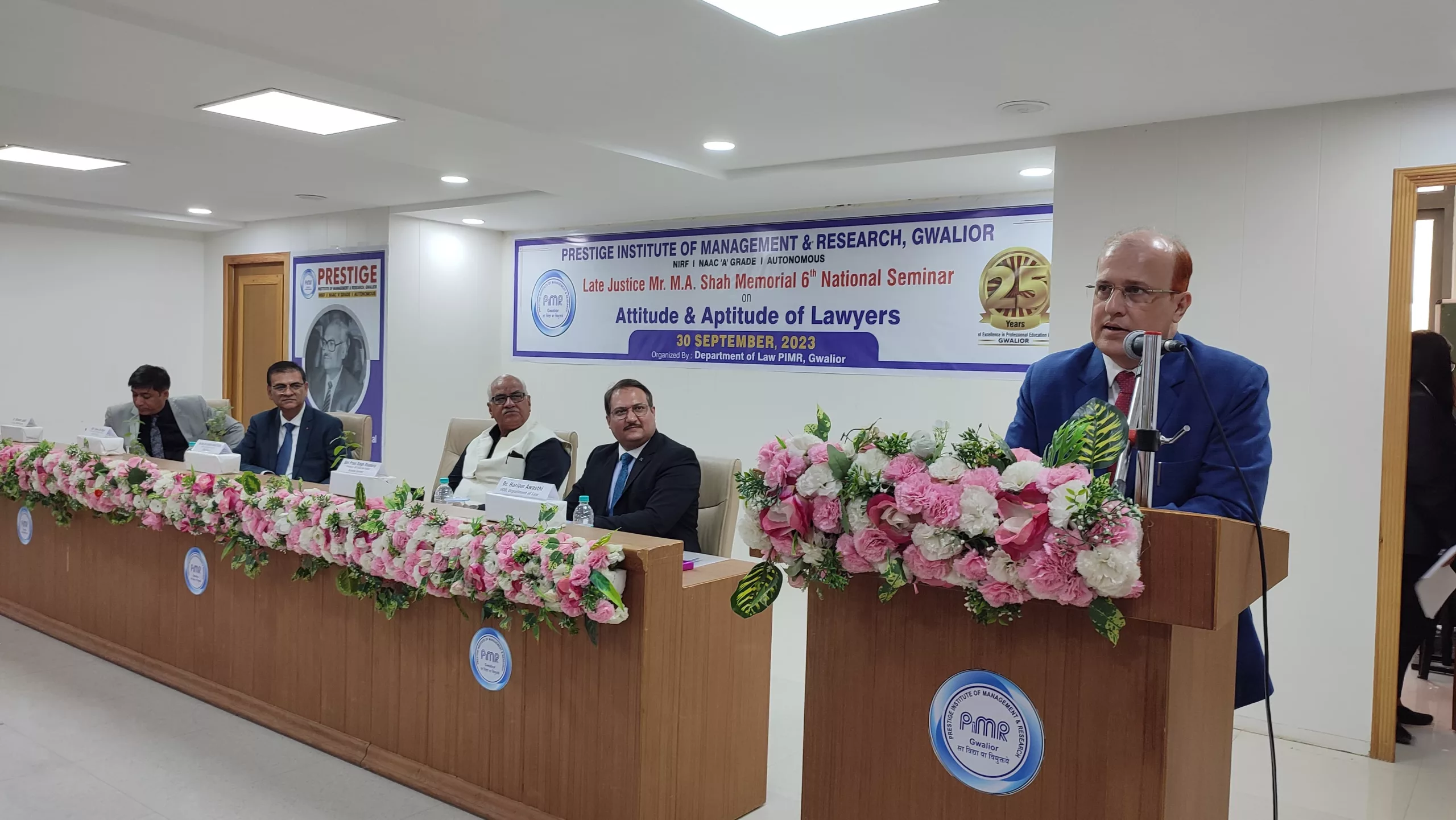 प्रेस्टीज प्रबंधन एवं शोध संस्थान ग्वालियर के विधि विभाग द्वारा आयोजित किया गया 6 वां राष्ट्रीय सेमिनार | New India Times