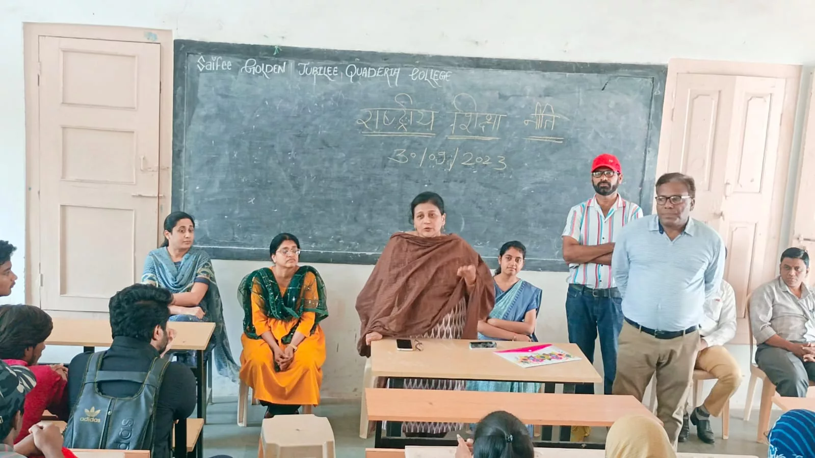 बुरहानपुर के सैफी गोल्डन जुबली क़ादरिया कालेज में राष्ट्रीय शिक्षा नीति 2020 के तहत उन्मुखीकरण कार्यक्रम का किया गया आयोजन | New India Times