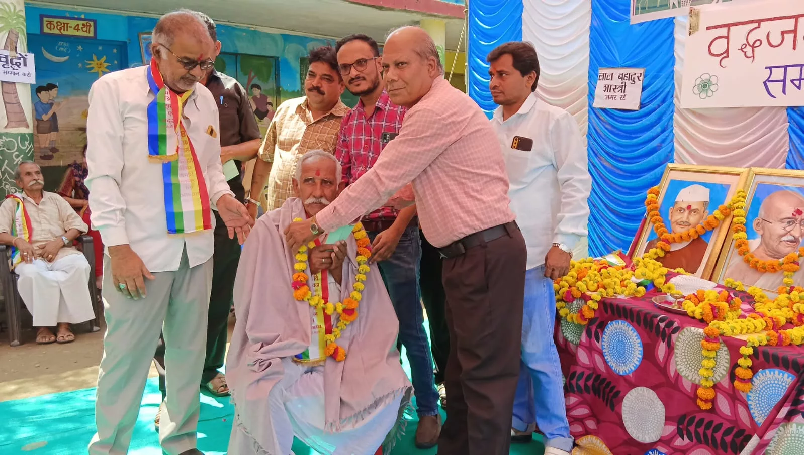 महात्मा गांधी एवं लाल बहादुर शास्त्री की जन्म जयंती पर हुए कई आयोजन | New India Times