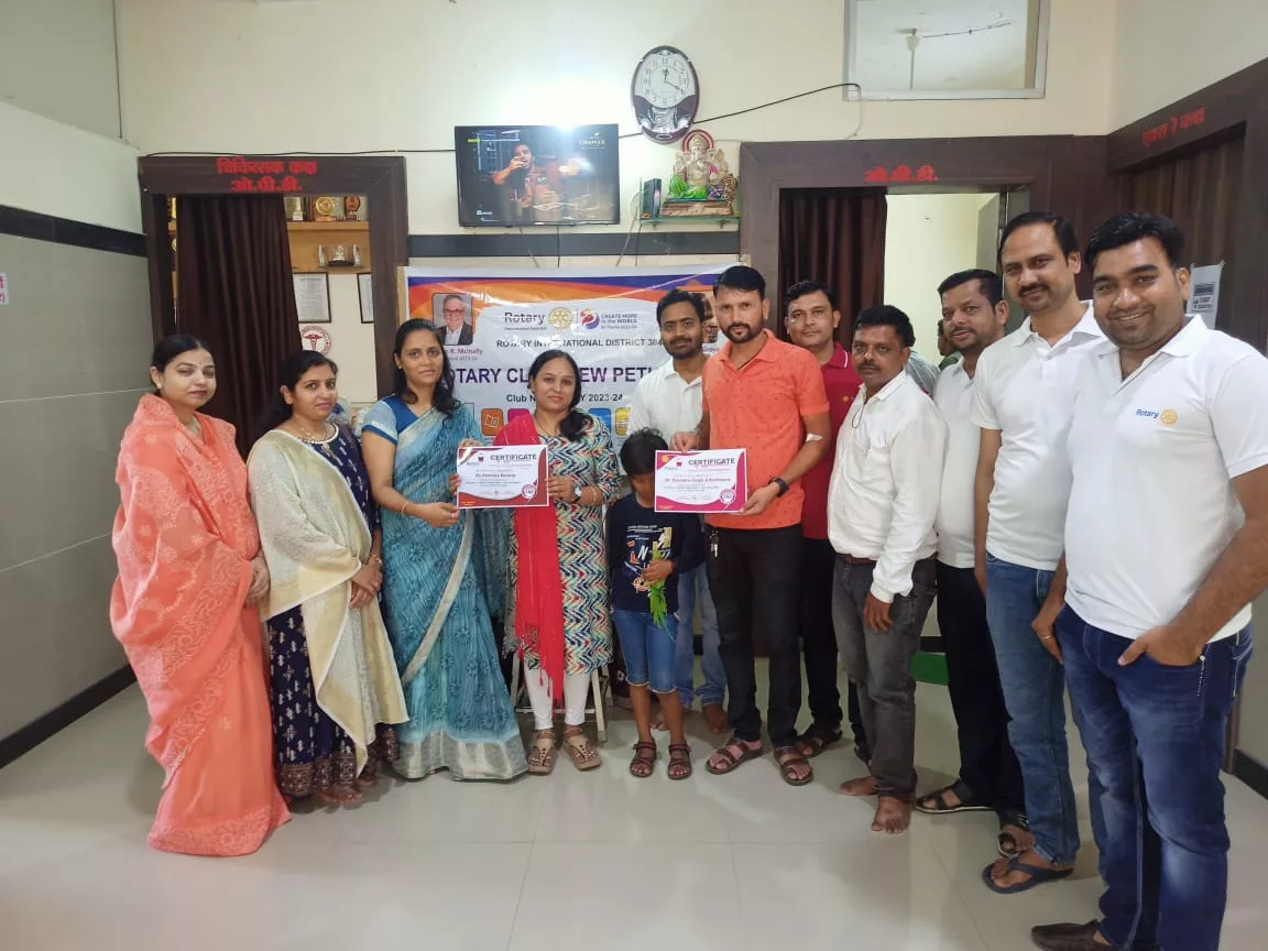 रोटरी क्लब न्यू पेटलावद द्वारा आयोजित रोटरी ब्लड डोनेशन कैंप में 51 व्यक्तियों ने अपने ब्लड किया दान | New India Times